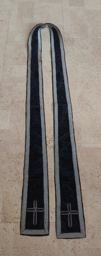 Schlichte schwarze stola - schlichte,